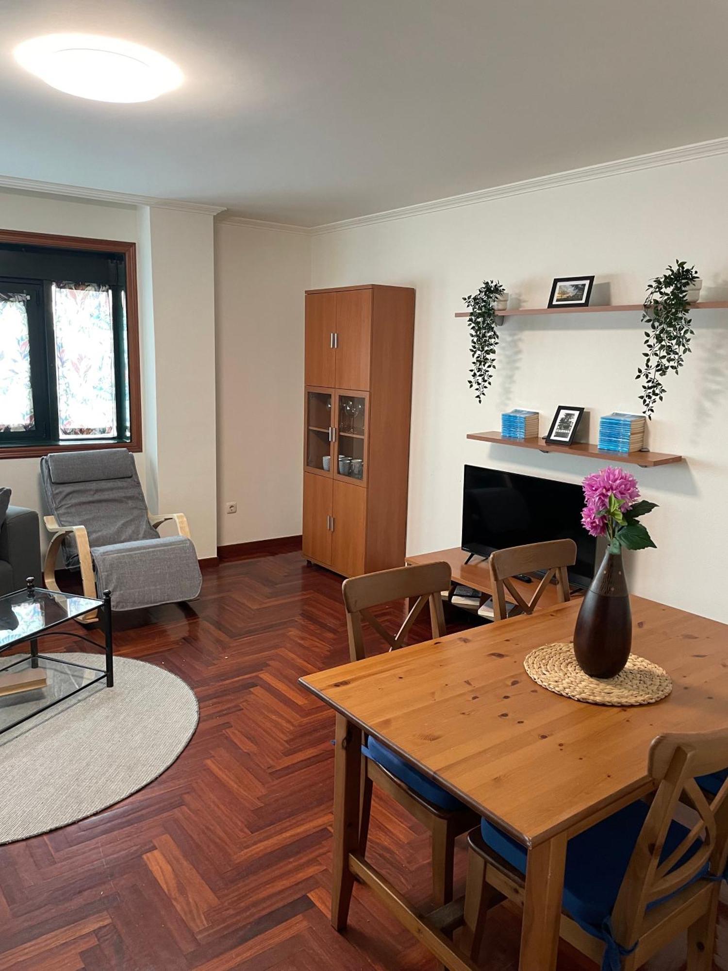 Cangas Piso Completo Extérieur photo